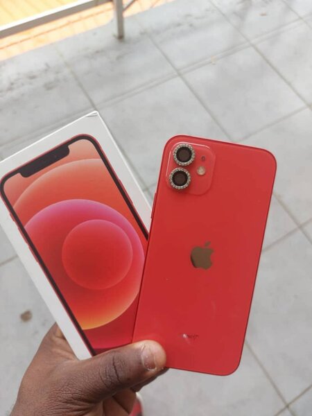 iPhone 12 Rouge