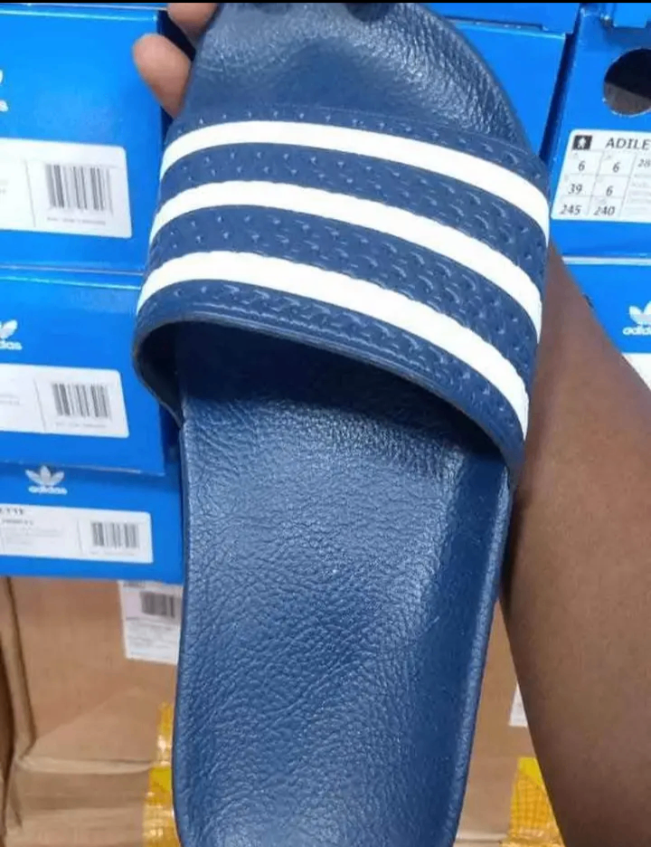 Tongs Adidas confort bleu
