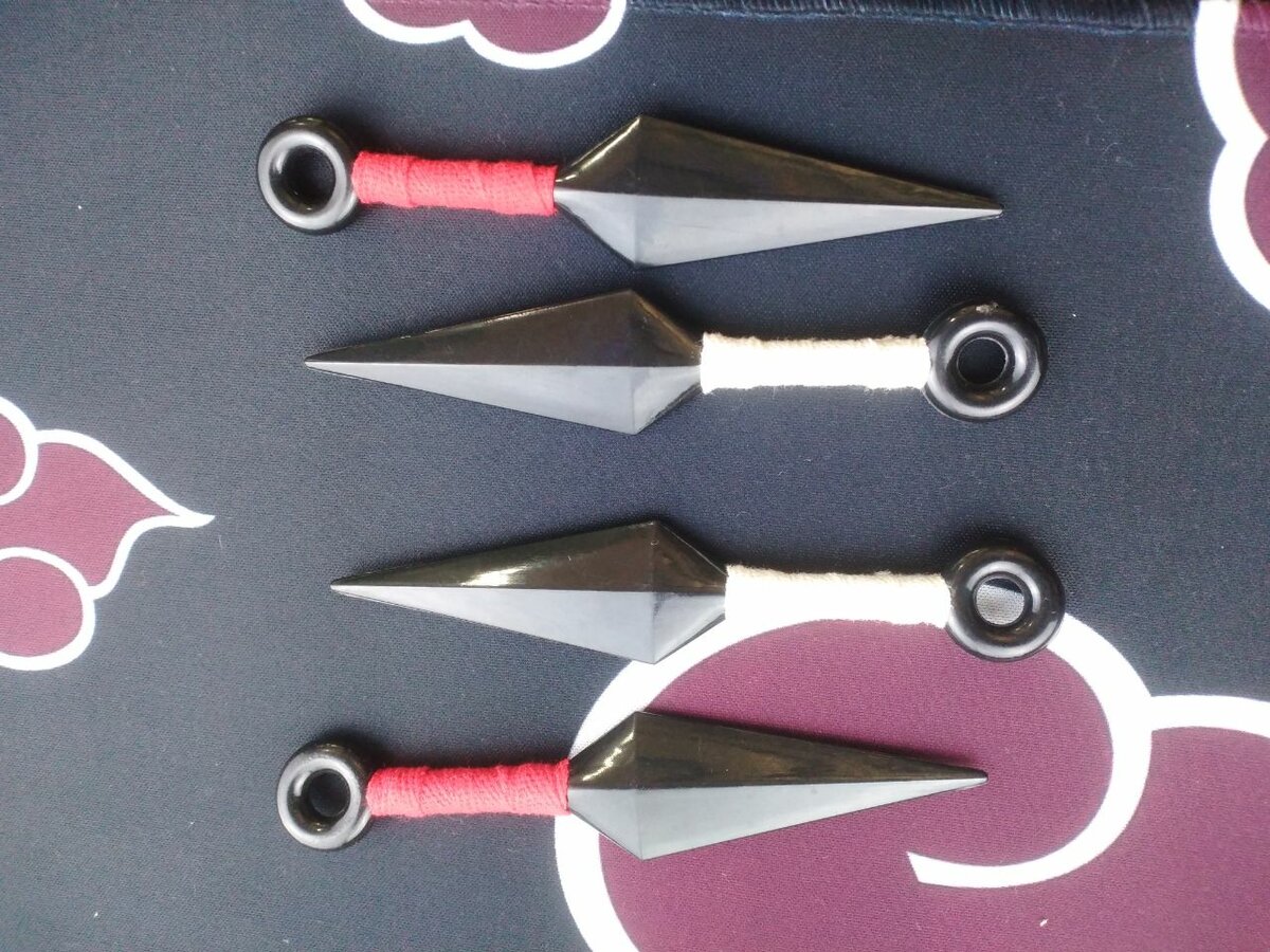 Plastic mini kunai and Shuriken