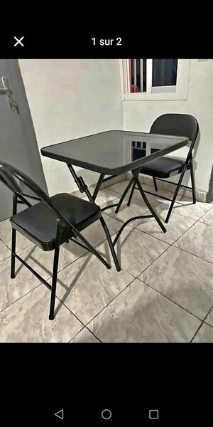 Table pliante 60x60 vitré