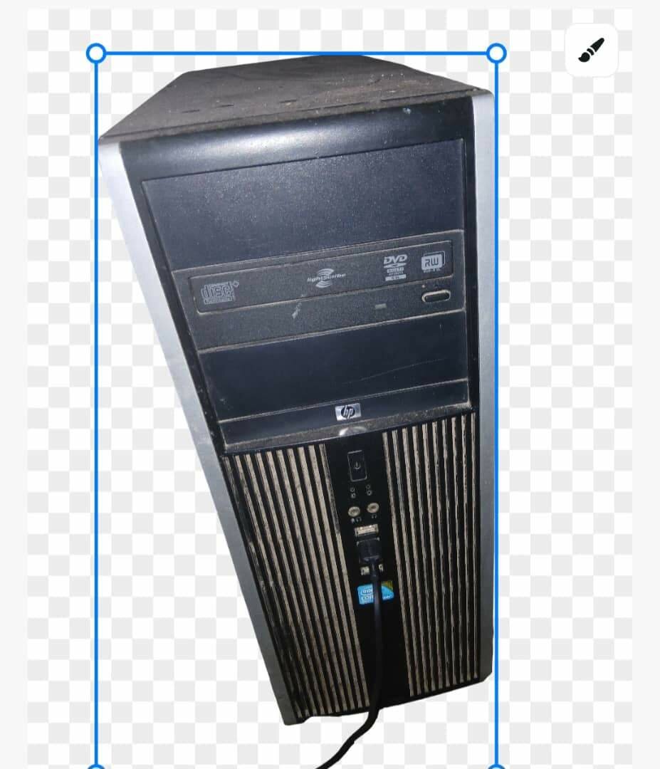 Ordinateur de bureau complet