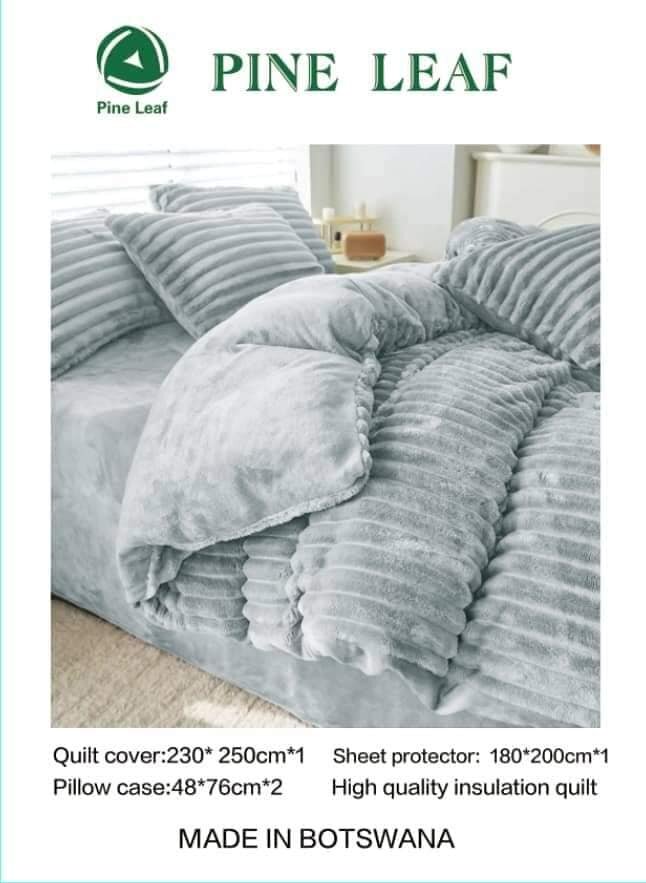 Sweet quality duvets, King size, 5 pieces grey