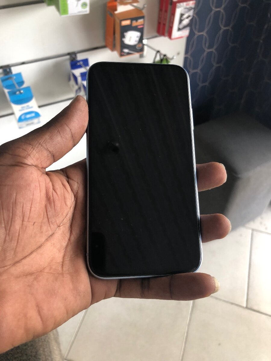 iPhone XR 64 gig
