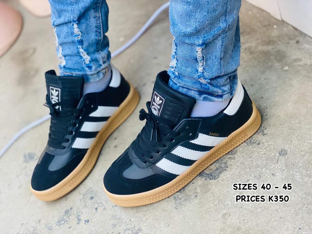 belles baskets pour hommes