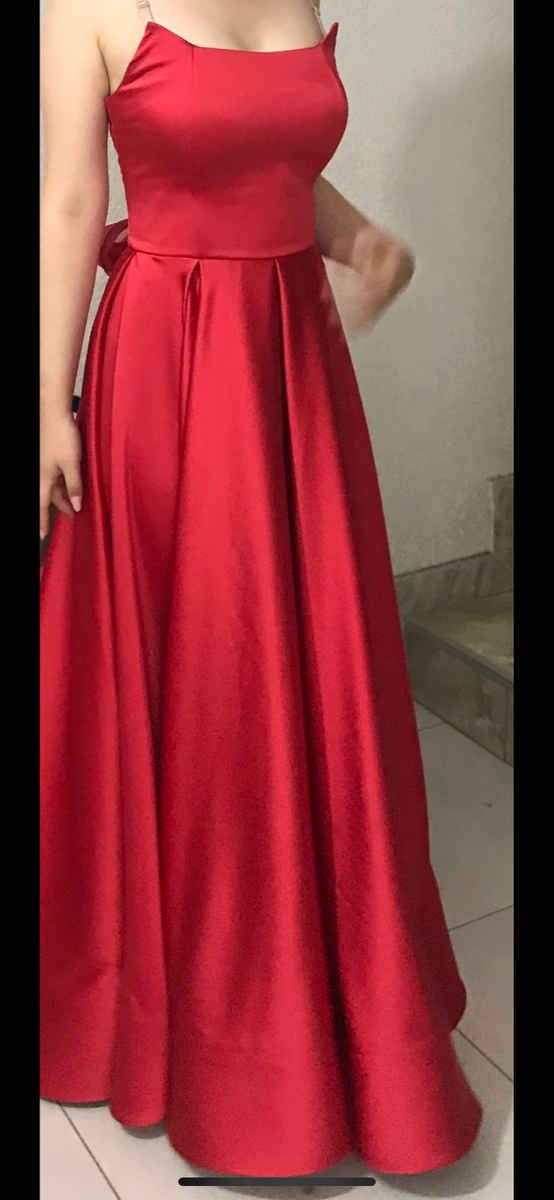 Вечернее платье