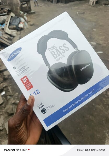 Casque Samsung Pure Bass Wireless