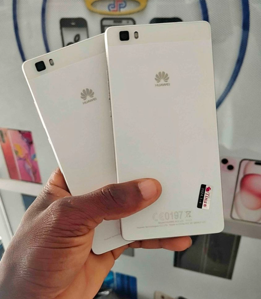 Huawei P8 lite