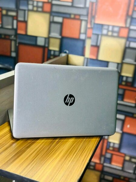 HP Portable Léger et Puissant