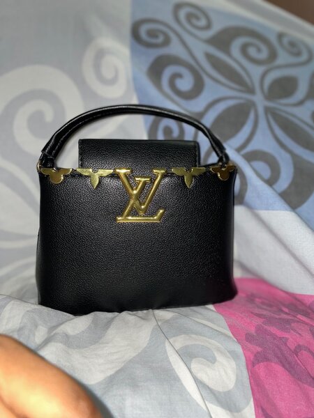 Sac à main élégant féminin