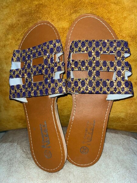 Sandales ethniques élégantes