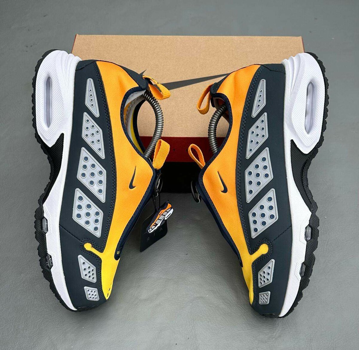 Nike Air SNDR Original