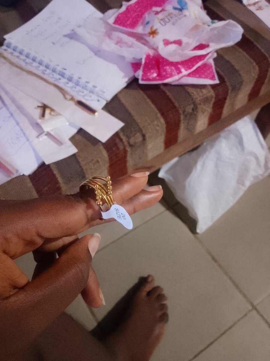 Bague élégante en or avec perle