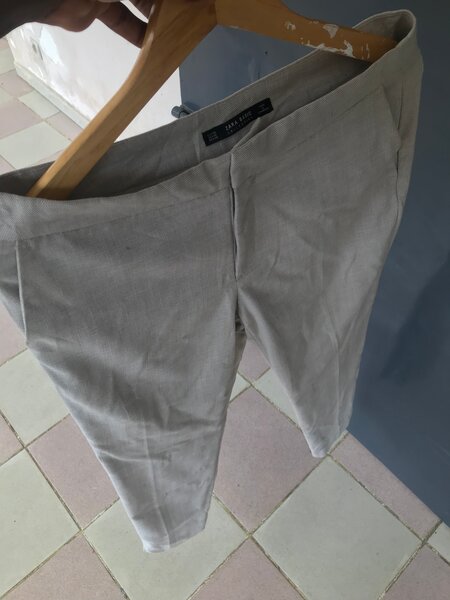 Pantalon Chino Gris Zara