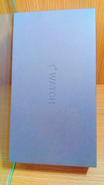 Montre intelligente sportive noire