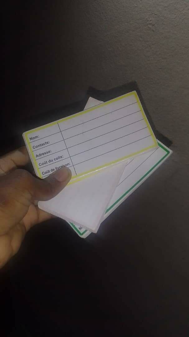 100 étiquettes de livraison