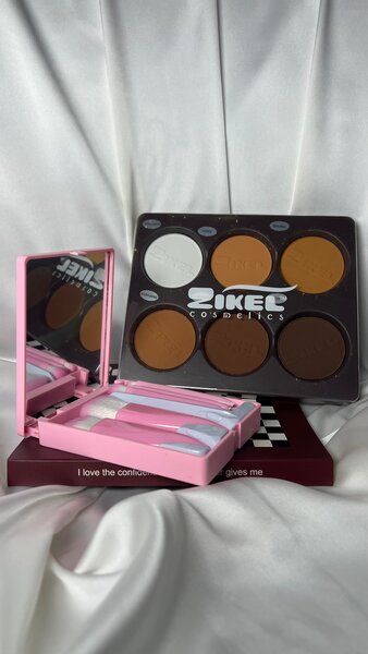 Palette de Contour et pinceaux