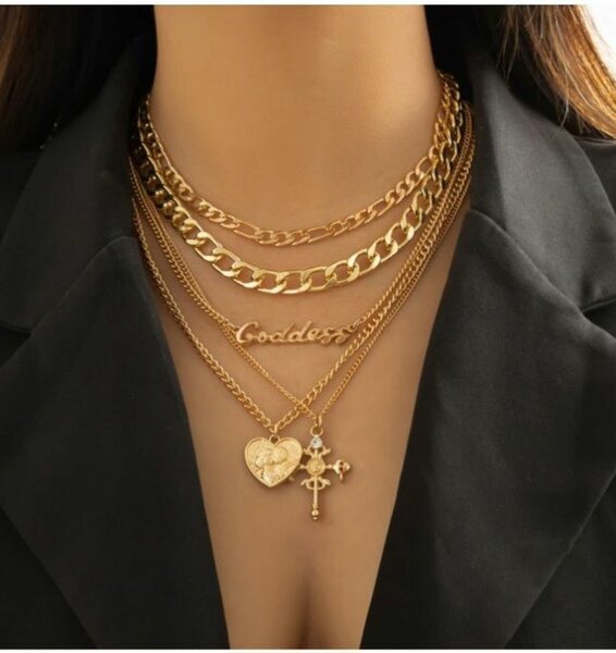 Collier Superposé Doré Tendance