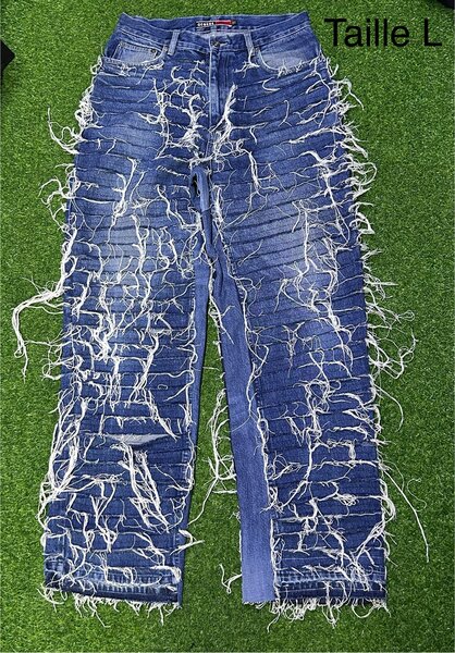 Pantalons en denim extravagants