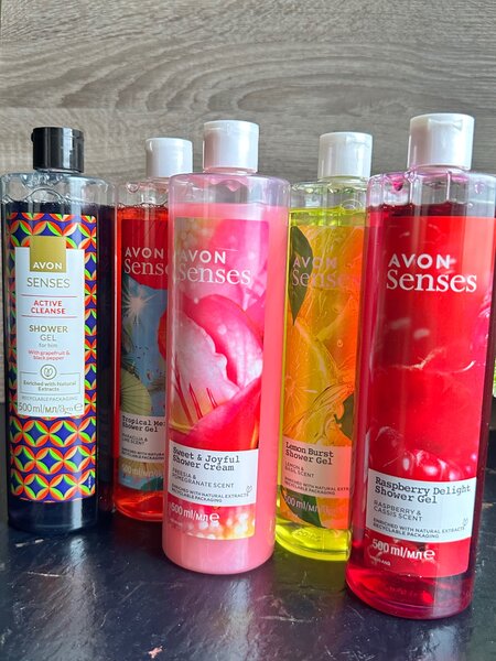 AVON SHOWER GELS & DUO SET