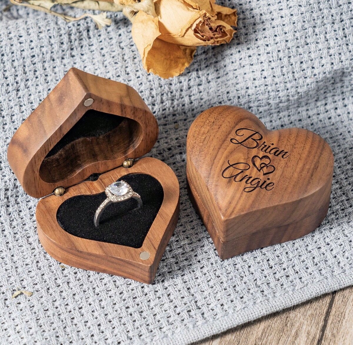 Customized ring cases with your Name️️