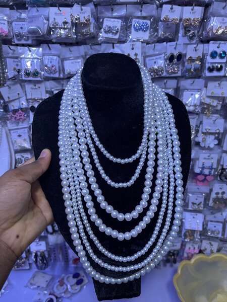 Collier de perles multicouche élégant