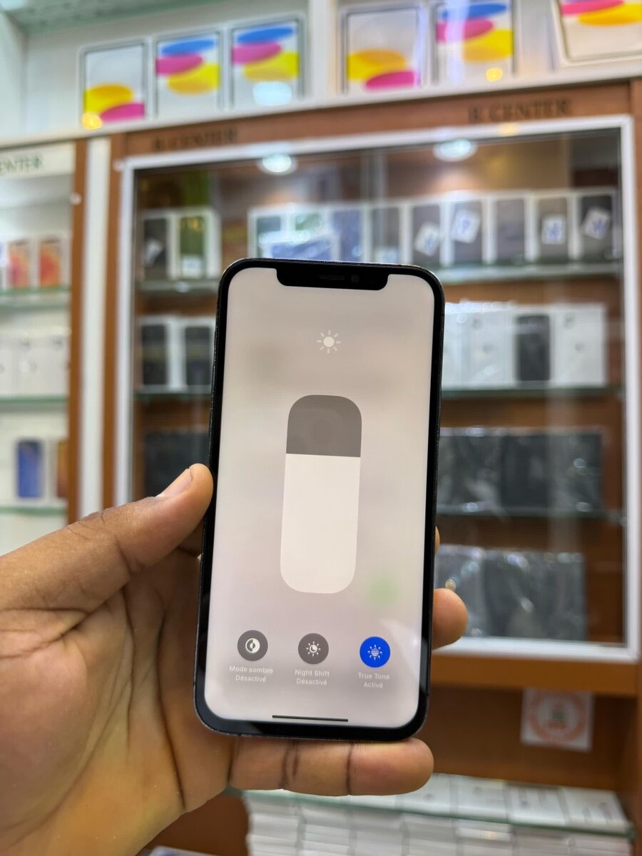 iphone 12 pro 128giga tout pas