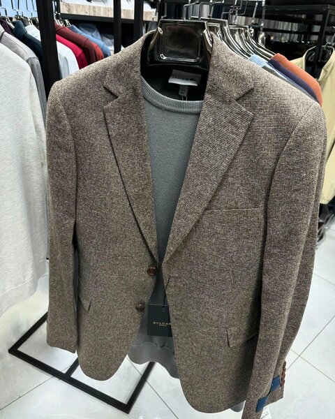 Пиджаки 4 и 6 ростовки в наличии