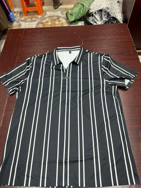 Polo rayé pour hommes