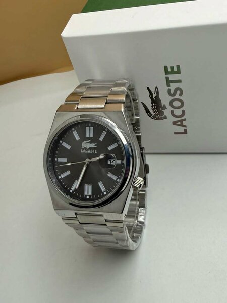 MONTRE DESIGN  LACOSTE