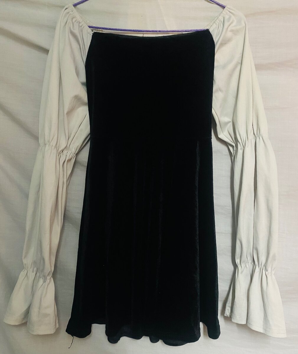 Robe Velours Noir Manches Longues