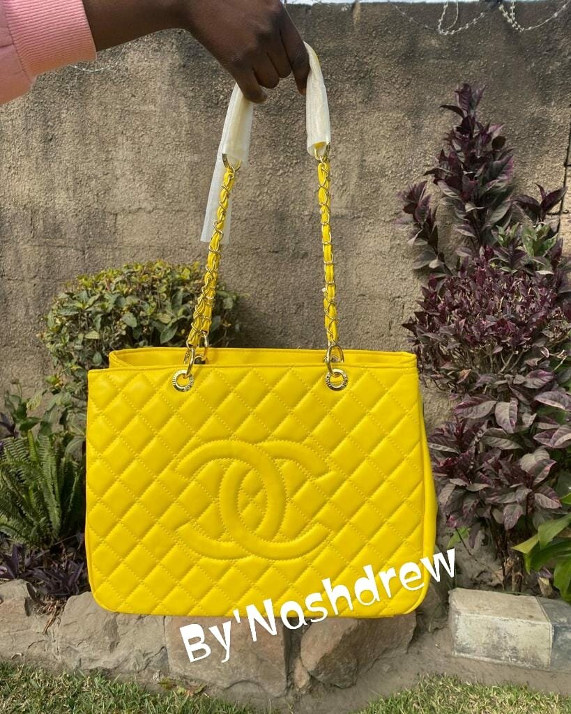 Women's Chanel bag in yellow