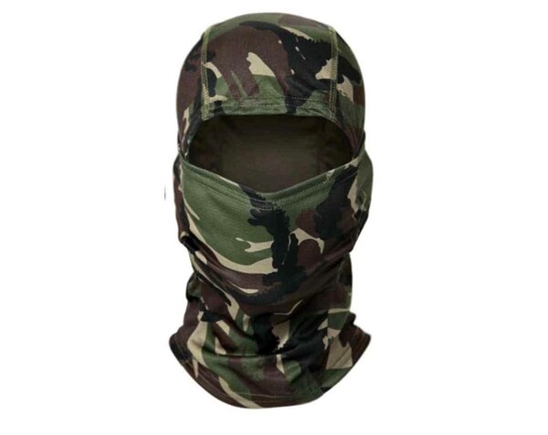 Nike Pro Therma-FIT Hood