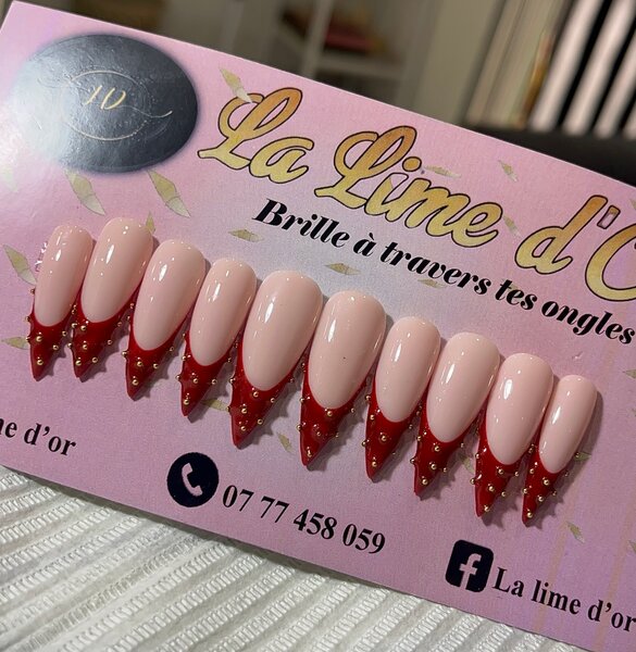 Ongles Press-On Art Design