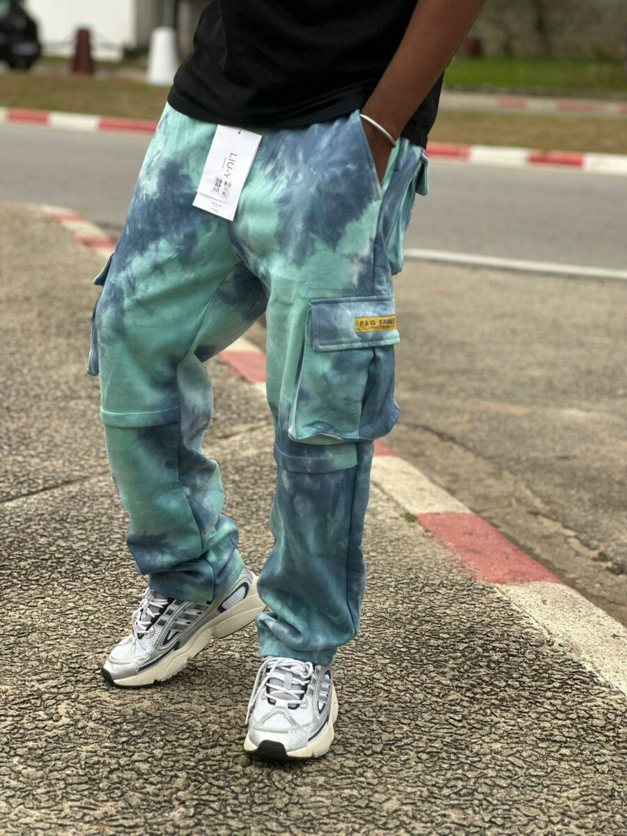 Pantalons cargo tie-dye tendance
