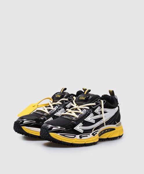 Baskets Noires et Jaunes Trendy