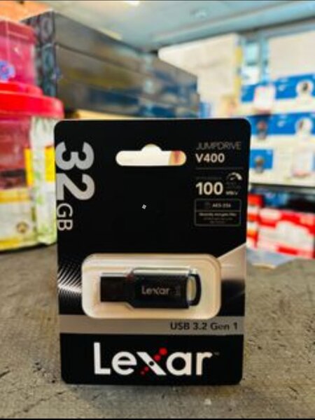 Clé USB Lexar 32 Go V400