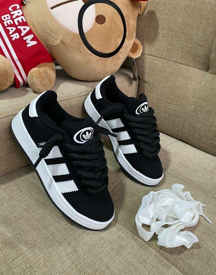 Baskets noires classiques