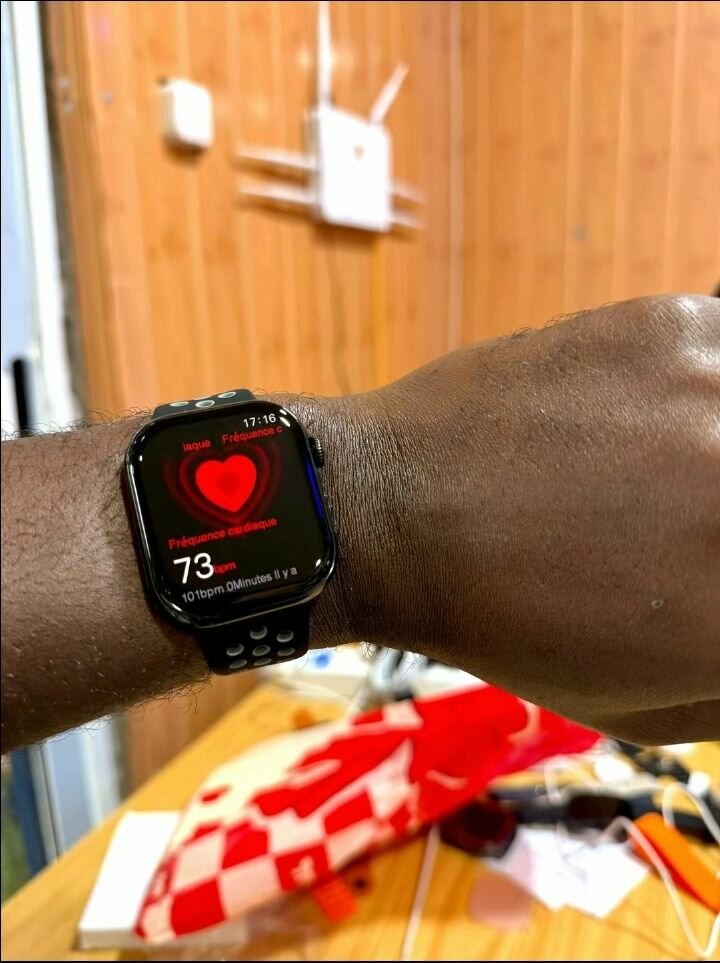 Montre Connectée Intelligente