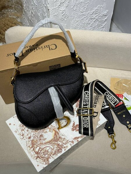DIOR SADDLE