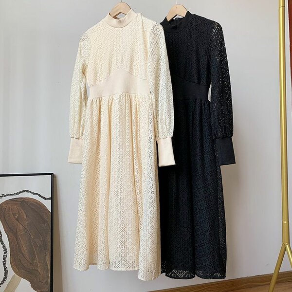 Платье новое белое утепленное