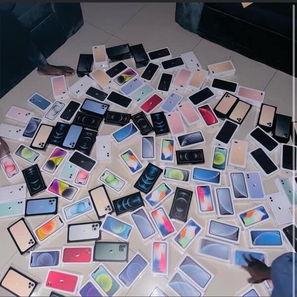 iPhones X- 16pro max