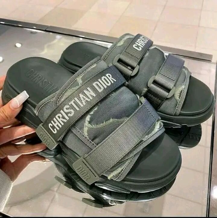 Sandales confort à sangle ajustable