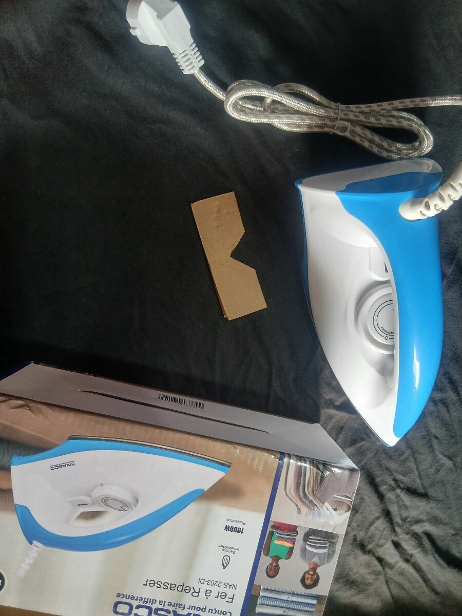 Fer à repasser compact MASCO