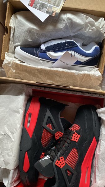 JORDAN 4 RETRO RED THUNDER