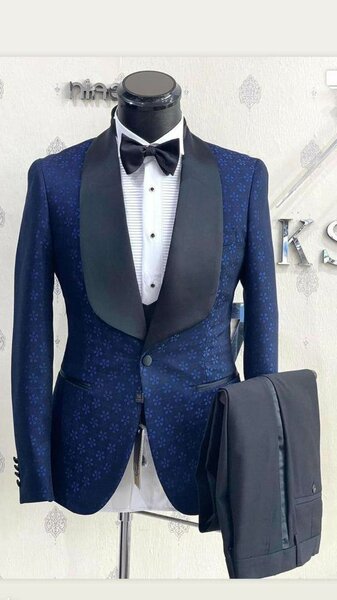 Costume de cérémonie élégant pour homme