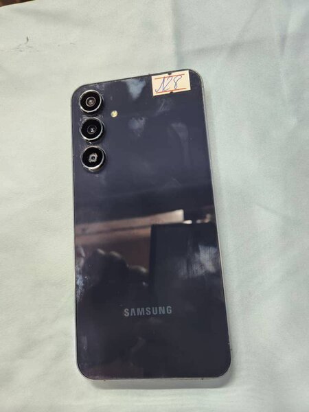 Galaxy A55 128 giga et 8 giga