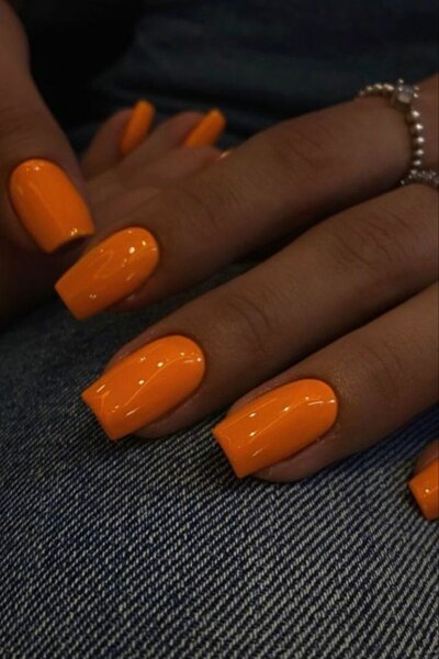 Beautiful Nail Polish Set