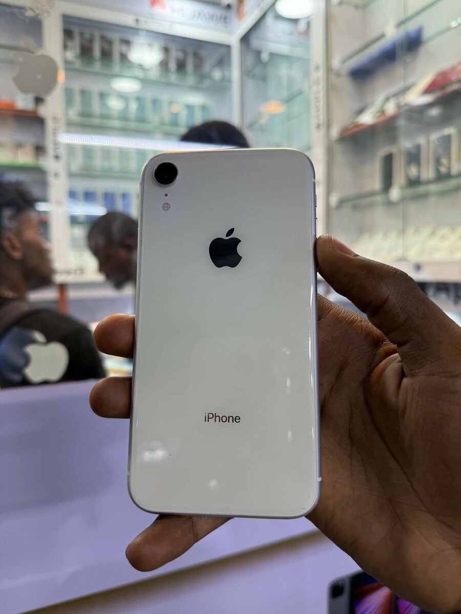 iPhone XR 64go sans face id