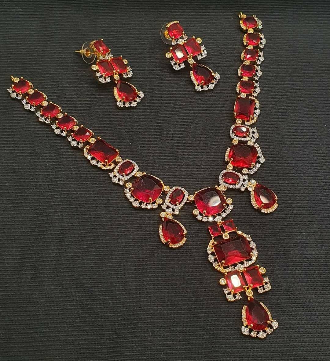 Ladies wedding set Necklace and earrings