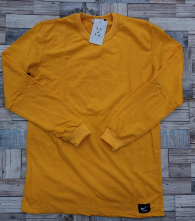  long sleeve plain T-shirt’s